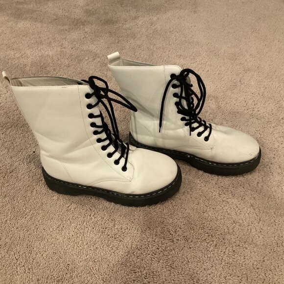 Unilady White Combat Boots Black Soles & Laces Size 9 - Picture 5 of 8